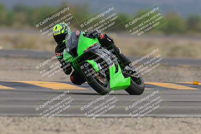 media/Sep-10-2023-SoCal Trackdays (Sun) [[6b4faecef6]]/Turn 14 (820am)/